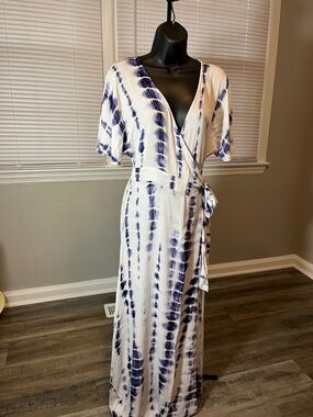 Alya White and Navy Tie-Dye Wrap Maxi Dress